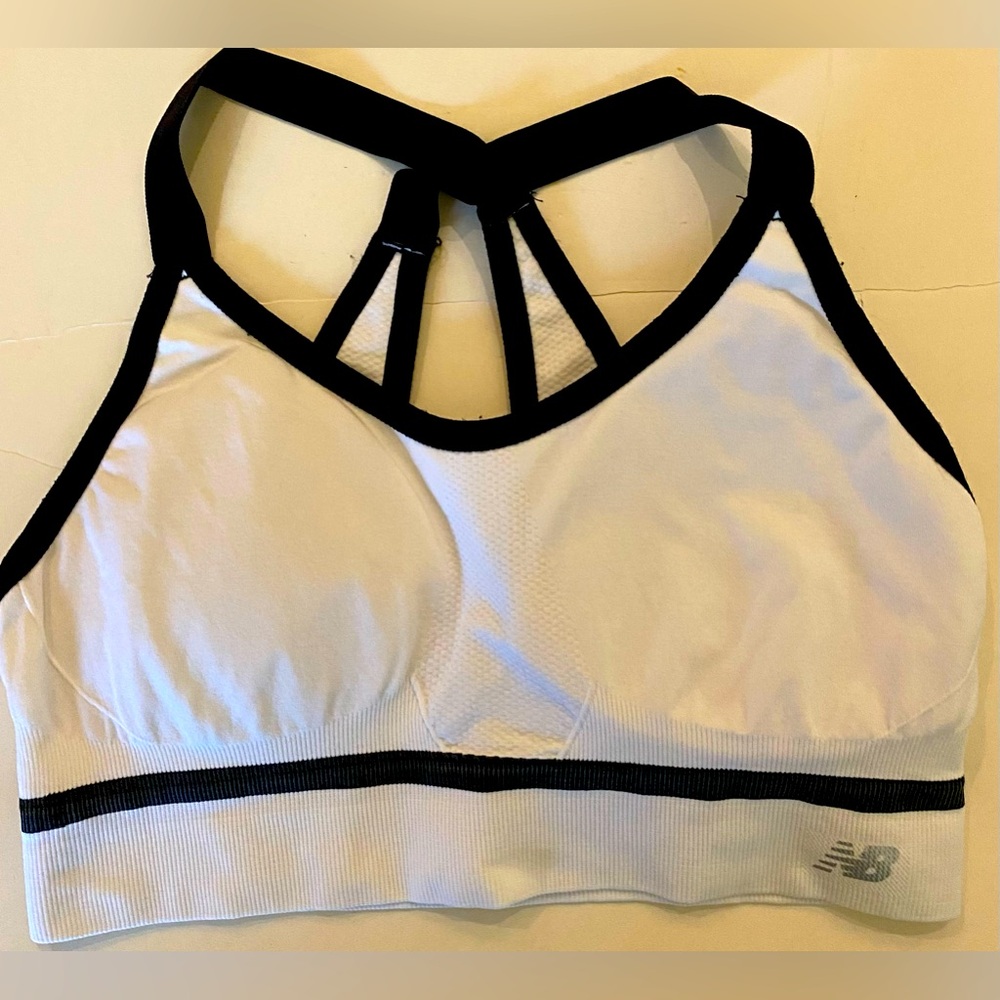New Balance Sports Bra White with Black details. Medium